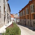 Moderno Y Tranquilo Junto A La Catedral Burgo