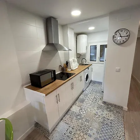 Con Encanto En Casco Historico De Apartmán Burgo