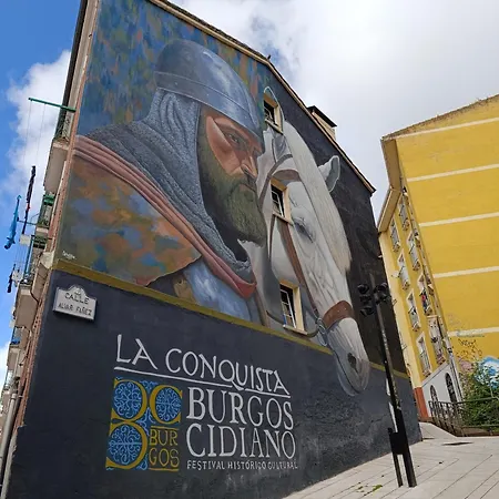 Con Encanto En Casco Historico De * Burgo